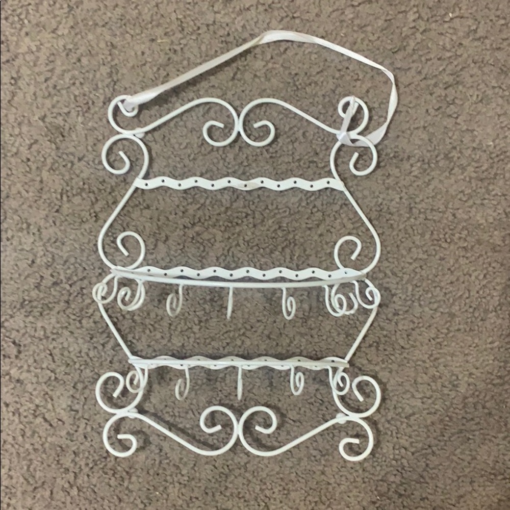 Hanging jewelry orginizer